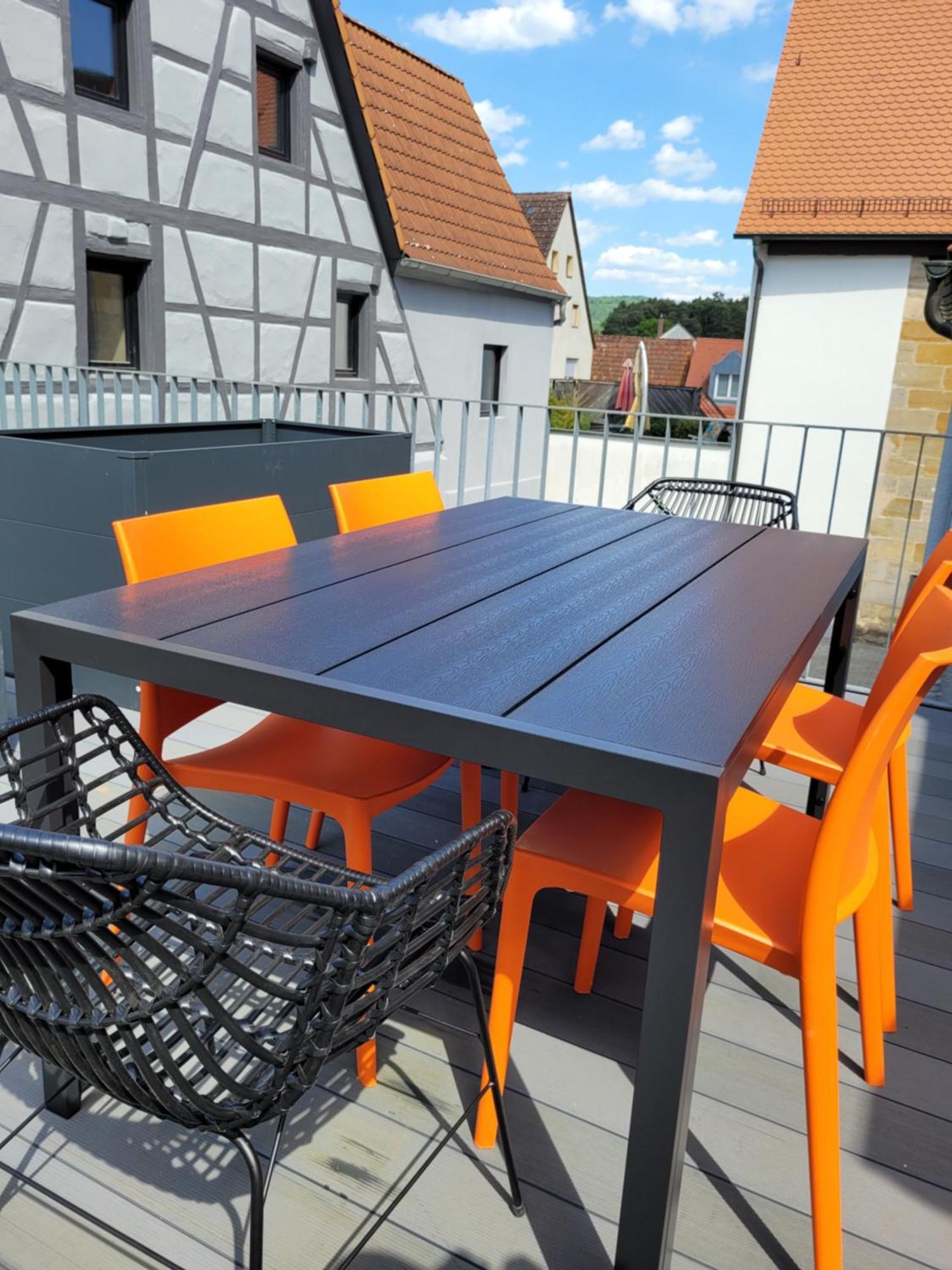 Ferienwohnung Xzllenz Kueche Bad S-Bahn Parken Smart-Tv Wellbeing Neunkirchen am Sand Exterior foto